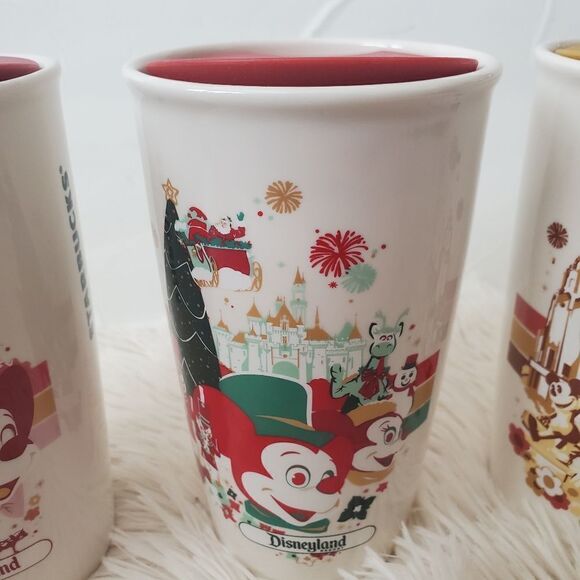 3 exclusive Disneyland California mugs - Picture 4 of 5